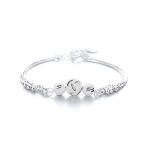 Bracelet à perles porte-bonheur multicouches en argent sterling S925, bijoux fins minimalistes et tendance, chaîne réglable, cadeau pour femmes élégantes - Product Image 1