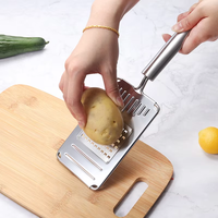 Handmatige keukenhulpjes 3-in-1 multifunctionele roestvrijstalen multi-fruit-aardappel schiller