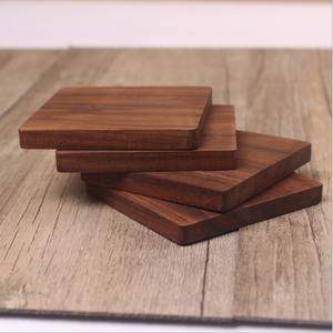 Oferta en Juego de Posavasos de Madera para Protección de Mesas, con Acabado Liso, Disponible al Mejor Precio del Mercado - Product Image 2