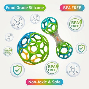 Set de Regalo Easy-Grasp <span class=keywords><strong>Oball</strong></span> - Juego de 2 Pelotas y Sonajeros Grasp the Day, Silicona Libre de BPA, Logotipo Personalizado Impreso, Unisex, Recién Nacido+ - Product Image 1