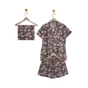 Pijamas de Algodón Indio con Estampado Floral Digital para Mujer, con Botones, Manga Corta, Cintura Alta, Elegantes, Transpirables y de Secado Rápido - Product Image 1