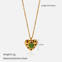 Collier avec pendentif cœur en émail en acier inoxydable plaqué or 18 carats Qusediny, accessoire de mode