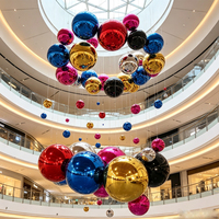 Boules miroir gonflables de couleur personnalisée, grande sphère miroir gonflable brillante et réfléchissante pour suspension au plafond des centres commerciaux
