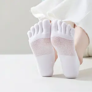 Jingwen OEM Calcetines 5 Toes Wholesale Colorful Cotton Summer Socks For Men