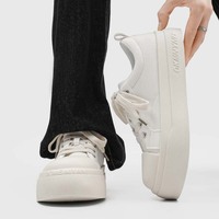 Baskets décontractées pour hommes, confortables, respirantes, tendance, polyvalentes, à semelle épaisse, rehaussantes, antidérapantes, résistantes à l'usure, en toile
