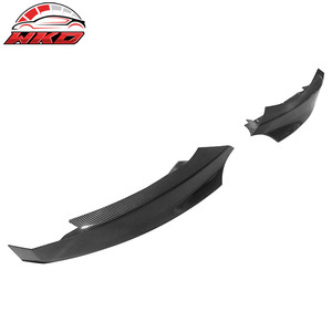Compatible con BMW E82 2008-2013, Divisores de Parachoques Delanteros con Acabado de Fibra de Carbono - Product Image 1