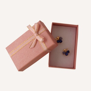 Fashionable Ring Ear Studs Bow Jewelry <b>Box</b> Recycled Material Grain Pendant Pair Matt Lamination Sponge Lining for Gift <b>Packing</b> - Product Image 5