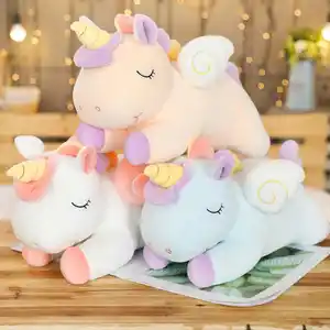 Boneka mewah Unicorn menggemaskan kustom mainan kembali dengan sayap kecil bantal lembut hadiah anak-anak pesta dan dekorasi rumah