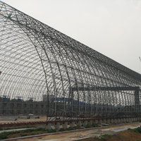 Structures préfabriquées en acier léger Conception de toit incurvé Hangar en acier de construction avec services de traitement de soudage et de coupe en flexion