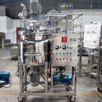 Mélangeur émulsifiant mobile 150L en acier inoxydable avec moteur AC, chauffage électrique, homogénéisateur et boîte de vitesses pour produits alimentaires et chimiques