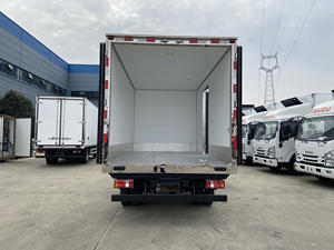 <span class=keywords><strong>Camion</strong></span> frigorifique <span class=keywords><strong>Isuzu</strong></span> KV100 4x2 8 tonnes Reefer Van Truck Corps de congélateur Chambre froide Van Truck - Product Image 3