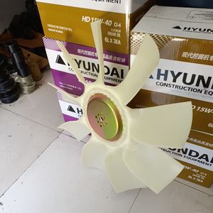 Pale de ventilateur de refroidissement Hyundai 305-7 pour moteur d'excavatrice, pièce de rechange - Product Image 4
