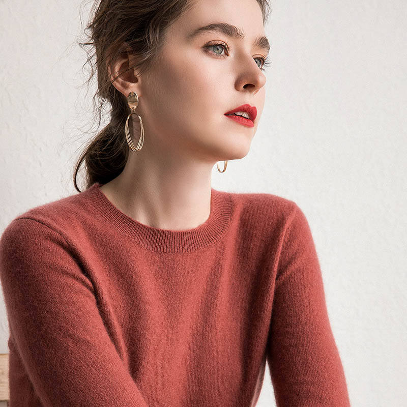 สีแดงถั่ว