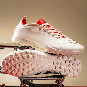 <span class=keywords><strong>Scarpe</strong></span> <span class=keywords><strong>da</strong></span> calcio <span class=keywords><strong>da</strong></span> uomo tacchetti <span class=keywords><strong>da</strong></span> calcio stivali punte lunghe punte di TF Sneakers alte alla caviglia <span class=keywords><strong>scarpe</strong></span> <span class=keywords><strong>da</strong></span> calcio <span class=keywords><strong>da</strong></span> calcio in morbido tappeto erboso per interni 35-45 - Product Image 2