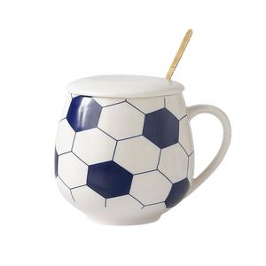 Mug à café en céramique en forme de ballon de football avec couvercle et cuillère, tasse à eau décorative pour la maison et le bureau, tasse à lait unique pour le bureau - Product Image 5