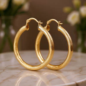 Orecchini a Cerchio in Oro E4436, Stile Classico per Uso Quotidiano, Gioielli Raffinati Unisex - Product Image 2