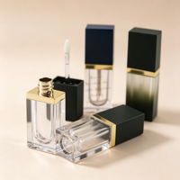 Tubes à l'huile pour les lèvres vides, emballages de gloss transparents, tubes carrés personnalisés pour gloss