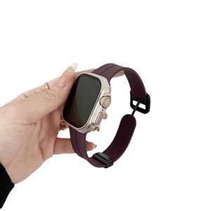<span class=keywords><strong>Correa</strong></span> de Silicona para Reloj IWatch Serie 19 y S10 con Hebilla Magnética Plegable, Diseño Simple - Product Image 5