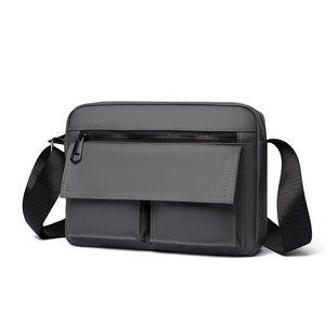 Sac à bandoulière vintage en cuir de vache véritable noir robuste unisexe pour hommes et femmes, à utiliser en toutes saisons - Product Image 1