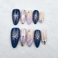 Uñas artificiales uñas almendra forma azul cielo estrellado estilo pintado a mano fábrica de alta calidad al por mayor.