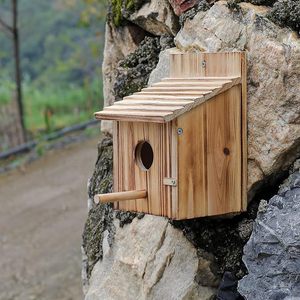 Nichoirs à oiseaux en bois au design moderne, durables pour l'extérieur, nichoir suspendu pour pinsons, colibris, cardinaux, jardin, campagne - Product Image 1