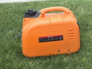 เครื่องกำเนิดไฟฟ้าเบนซินแบบเงียบ PT-001 กำลังไฟ 1.5kw 2kw 50Hz สำหรับใช้ในบ้าน PT-001 เครื่องกำเนิดไฟฟ้าเบนซินแบบพกพา PT-001 - Product Image 3