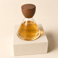 Flacon de parfum vide en verre transparent de 50 ml, forme conique, design exclusif et personnalisable, avec bouchon en bois et pompe à impression sérigraphique