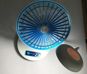 2025 Máy tính để bàn mới <span class=keywords><strong>mini</strong></span> máy tính để bàn Quạt điện với chức năng chiếu sáng, sạc USB, quạt khẩn cấp di động - Product Image 5