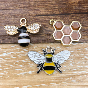 Pendentif nid d'abeille en alliage de zinc, accessoire de bijouterie DIY pour projets créatifs, automne 2023, origine Yiwu SN266 - Product Image 2