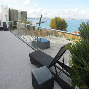Conception de garde-corps de maison moderne Chaussure de base en aluminium en U pour verre En effet Conceptions de garde-corps de toit - Product Image 4