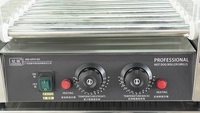 Chauffe-pain industriel avec porte avec grille Machine commerciale à 7 rouleaux de rouleau à hot-dog électrique pour la cuisson des saucisses et des grillades
