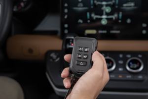 Coque <span class=keywords><strong>de</strong></span> porte-clés noire bouton véhicule coque <span class=keywords><strong>de</strong></span> couverture <span class=keywords><strong>de</strong></span> boîtier <span class=keywords><strong>à</strong></span> distance 5 boutons té<span class=keywords><strong>l</strong></span>écommande intelligente porte-clés <span class=keywords><strong>de</strong></span> voiture coque <span class=keywords><strong>de</strong></span> <span class=keywords><strong>maison</strong></span> pour Land Rover Defender - Product Image 6