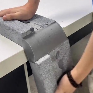 Revêtement imperméable en polyurée liquide en gros, scellant polyvalent pour la réparation des toits, des murs, des carreaux, réparation des fissures, réparation des fuites en caoutchouc - Product Image 6