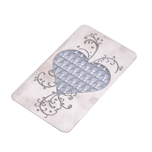 Yufan meilleur prix conceptions de mode classiques outils de meulage de <span class=keywords><strong>tabac</strong></span> aux herbes cartes de broyeur en acier inoxydable portables - Product Image 4