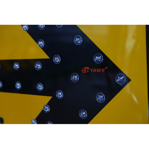 سهم ليد شمسي وامض ضوء تحذير حركة المرور في الهواء الطلق المنتج مع صوفي للأضواء على جانب الطريق - Product Image 6