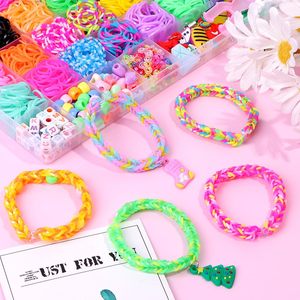 Kit de fabrication de bracelets <span class=keywords><strong>en</strong></span> élastiques DIY 2700+ pièces, 32 couleurs arc-<span class=keywords><strong>en</strong></span>-ciel, avec perles et breloques, kit de démarrage pour la création de bijoux pour enfants - Product Image 2