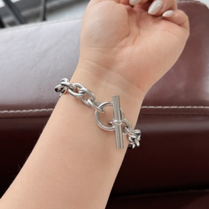 CAIOOCHE Bracciale a catena Rolo spessa in acciaio inossidabile resistente all'ossidazione, con chiusura a T, gioielli impilabili per uomo e donna, ideale per feste - Product Image 3