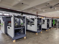 Machine à fabriquer des sacs carrés automatiques de marque ROKIN, machine de production de sacs en papier pour l'épicerie avec des performances stables