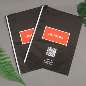 Logo personalizzato stampa oro lucido nero opaco vestiti sacchetti con cerniera imballaggio in plastica sacchetto a chiusura lampo con chiusura a Zip smerigliato - Product Image 4