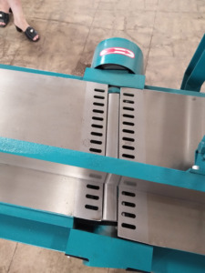 Qingdao Allison Sanding Machine with Engine Bearing Motor-3kw <strong>Power</strong> Pneumatic Cut off <strong>Saw</strong> - Product Image 4