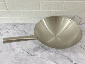 Wok de cuisson professionnel en acier inoxydable sans revêtement, écologique, pour restaurant, grandes tailles 30/32/34/36/38/<span class=keywords><strong>40</strong></span>/43 cm, vente en gros - Product Image 1