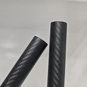 Tubos de Fibra de Carbono 3K, Tejido Negro, Forma Redonda, Material Ligero de Alta Resistencia para Aplicaciones Industriales - Product Image 1