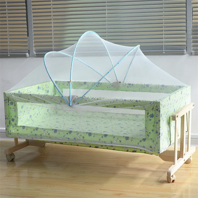 다기능 작은 단단한 나무 아기 간이 침대 모기장을 가진 휴대용 아기 유아용 침대