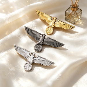 Top Selling Fashion Metal Brooch Zinc Alloy Electroplated Anti Fade Pin for Women Daily Outfits Clothing and Bag Decoration - Product Image 5