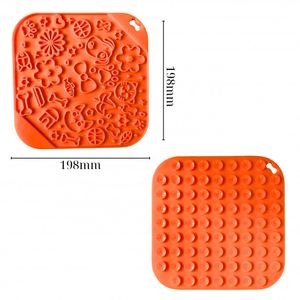 Tapis de léchage carré en silicone pour animaux de compagnie, assiette d'alimentation lente pour chiens et chats, sans BPA, qualité alimentaire, distributeur de friandises, anti-ennui - Product Image 2