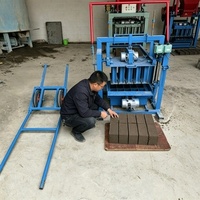 Nouvelle machine à blocs de béton 2-45 pour la fabrication de petites briques de terre compressée au Honduras