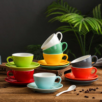 Tasses à café en céramique avec logo personnalisable avec durabilité (y compris les assiettes assorties), tasses d'art latte émaillées colorées