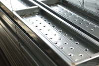 Planche en acier robuste pour échafaudage, plateforme métallique, panneau de plateau métallique, passerelle d'échafaudage, planche en acier