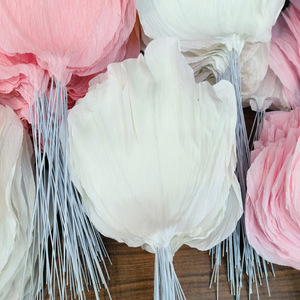 10 pièces/paquet fait à la main S M L papier crêpe tête <span class=keywords><strong>de</strong></span> fleur pétale pivoine plusieurs couleurs bricolage décoration <span class=keywords><strong>de</strong></span> mariage pétales artificiels <span class=keywords><strong>en</strong></span> gros - Product Image 5