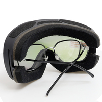 Yijia Optique Ski Snowboard Lunettes Lentille Interchangeable Anti-Buée UV 400 Protection SphericalLens Sports Ski Lunettes Grossistes